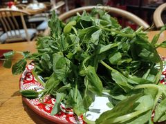 -郭婆婆疯子鸡·土货江湖菜馆
