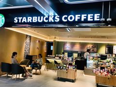-星巴克臻选(上海中环广场2F店)