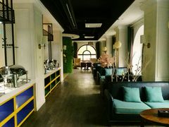 -上寓酒店公寓(原皇室堡酒店公寓)