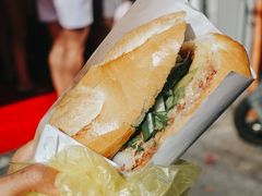 -Bánh Mì Huynh Hoa