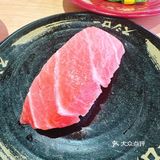 是8元两贯的三文鱼白碟！建议速速前来赌鱼！🤤