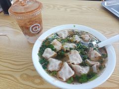 -金陵老丁家馄饨(新街口店)