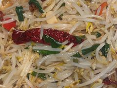 -老周家酱卤猪蹄私房菜(克拉玛依西街店)