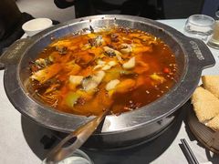 -新沸腾鱼乡(世贸天阶店)