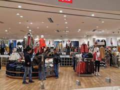 -优衣库(青岛万象城店)