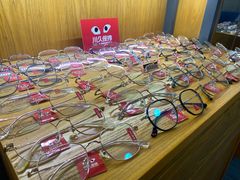 -优医视平价眼镜蔡司依视路折扣工厂店(十里堡店)