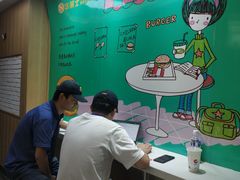 -华莱士·全鸡汉堡(浦东南路店)