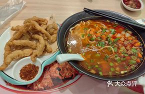 Qishan Sautéed Pork Noodles
