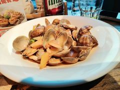 -环球渔市·平价海鲜餐厅(星潮广场店)