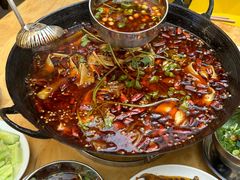-鸿顺老铁锅美蛙鱼府(解放碑店)