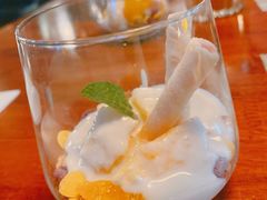 酸奶芭菲-蓝枪鱼鲜酿啤酒餐厅blue marlin(江宁店)