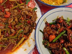 -荆九爷爆炒桥头三嫩(云南北路店)