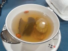 羊肚菌炖鲜鲍-麟1929(外滩店)