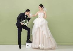 -Mu慕婚纱摄影·超级工作室