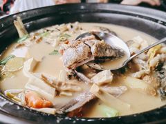 杂鱼火锅-青山湖野鱼馆