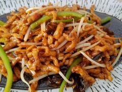 -天天向上素食餐厅(五台山店)