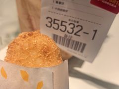 -麦当劳(上海虹桥站30B检票口楼上)