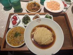 -松鹤面馆·古法焖肉面(观前店)