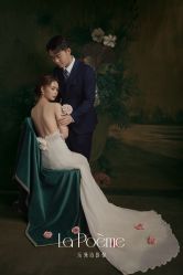-乐派诗婚纱摄影