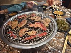 -啊美丽炭火烤肉(滑翔一店)