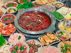 -洞亭火锅(防空洞总店)