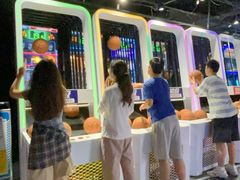 -VS SPORTS PARK运动玩乐园·团建·生日会(合生汇店)
