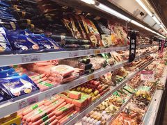 -永旺黄岛购物中心