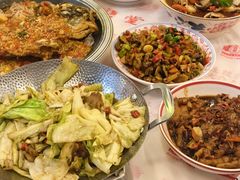 -堂瓦里·33年传统赣菜(第一街区店)