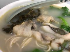 -明呈黄鱼面馆(斜土路店)