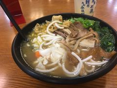-鑫花溪牛肉米粉(凤凰街创始总店)
