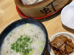 -玖鲜小笼(中山广场店)