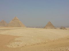 -吉萨金字塔群