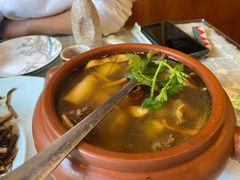 -小厨子私房菜·云南美食店