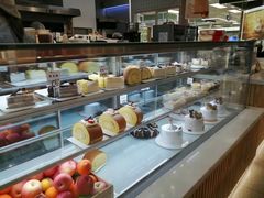 -焙丽拾光(麦凯乐直营店)