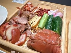 -关东小磨东北菜(上海长风大悦城店)
