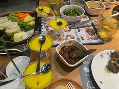-一朵菌·野生菌探索家火锅(南亚店)