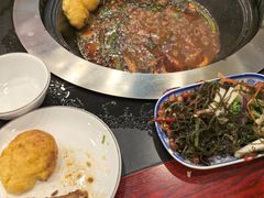 -田家大院东北农家菜铁锅炖(西安总店)