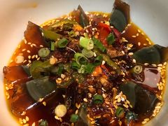 烧椒皮蛋-铁公鸡·四川料理(天环广场店)