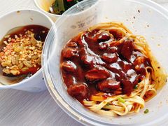 -李与白包子铺(桐梓林店)