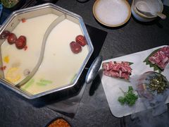 -新草堂锅物料理(泉城路店)