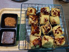 烘烤建水豆腐-雀舞云南菜(乐客城店)