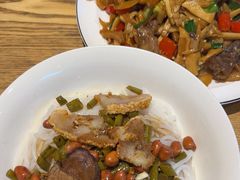 -牛八宝桂林米粉(八里庄店)