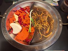 -赤红音乐现场(浦东金桥路店)