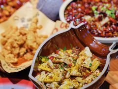 -泥糊破店小酒馆·团建聚餐(南京西路店)