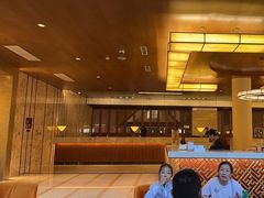 -东西风牛排馆周末烧烤自助(首都机场希尔顿店)