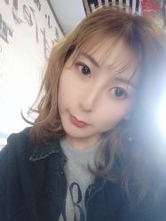 点击看大图 -愉己冥想·护发专门店