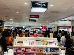 -日上免税行(浦东机场五店)