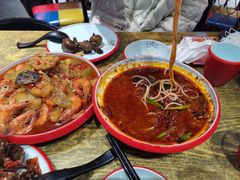 -老闵田螺馆·南昌特色小炒(梦时代店)
