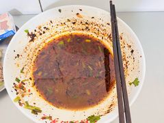 -文山荷鲜居(翠湖店)