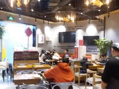 大堂-渝是乎川渝小炒(新世界百货望京店)